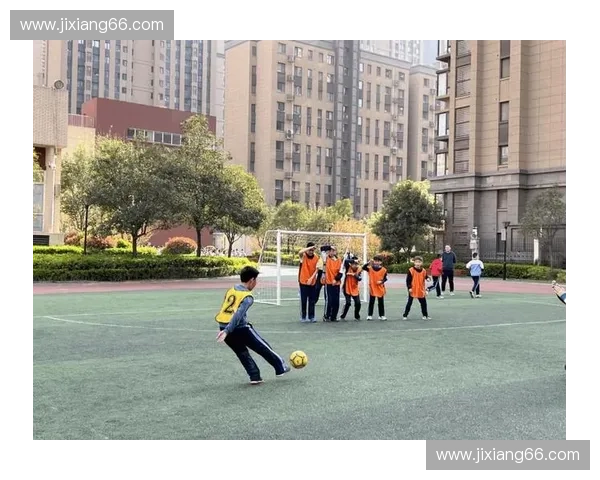 全国中学生足球联赛激燃开赛青春绿茵逐梦展现校园体育新风貌 全国中学生足球联赛激燃开赛青春绿茵逐梦展现校园体育新风貌